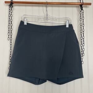 EMS Women’s Grey Hiking Skort Shorts Size 2